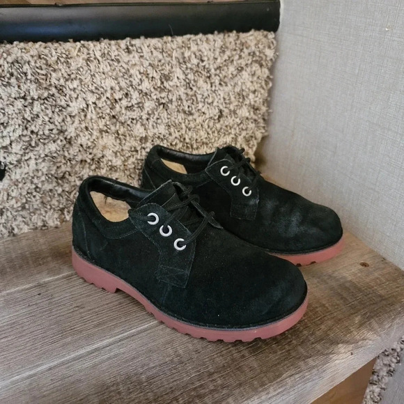 UGG AUSTRALIA 3292 Boys Toddler 13 EU 30 Black Sue - Picture 1 of 9